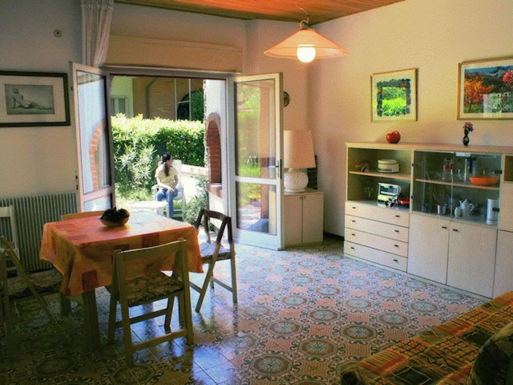 Lignano Riviera Villa Economica Линьяно-Саббьядоро Экстерьер фото